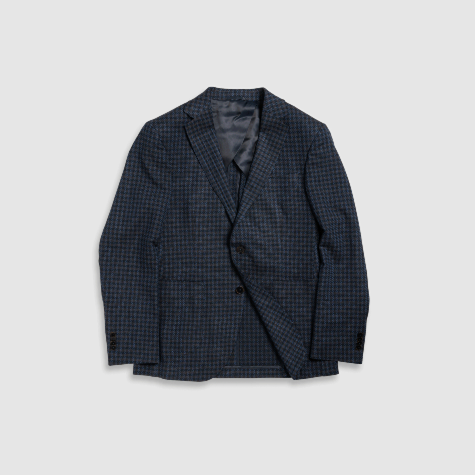 Rodd & Gunn navy blazer and Oxford shirts.