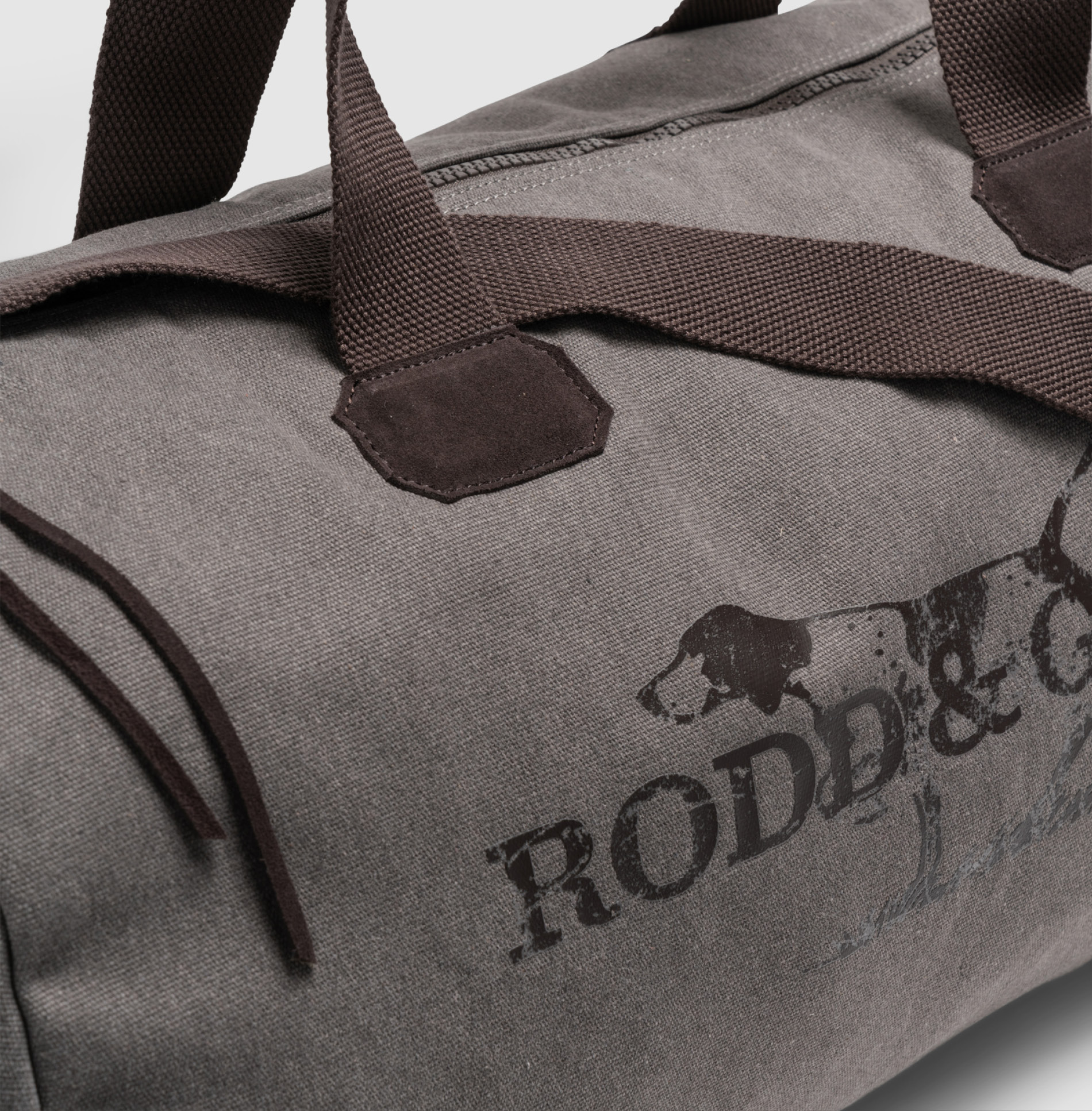 Rodd & Gunn brown duffel bag.