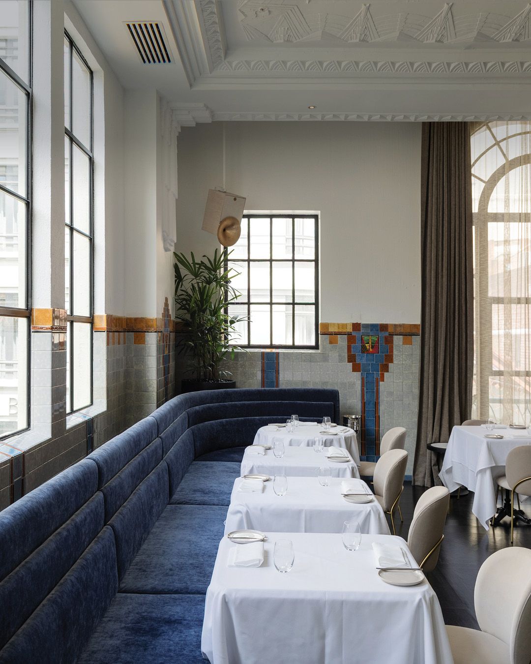 The Lodge Little Collins - Dining Room