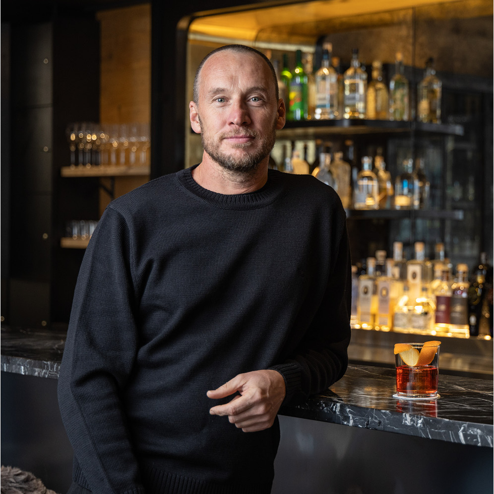 The Lodge Member's Bar - Matt Bax